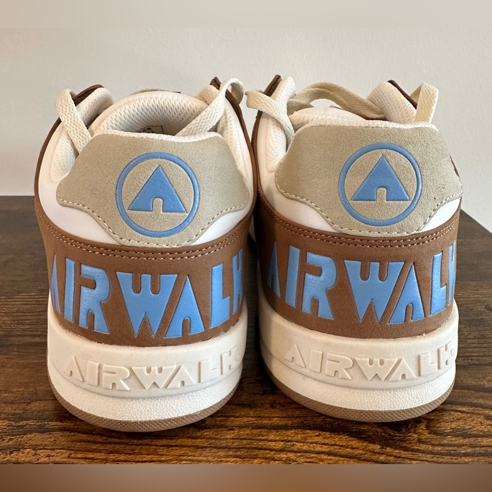 Airwalk Men’s Manova-J Cigar Ivory Sneakers NWT Size 7.5 - Picture 4 of 6